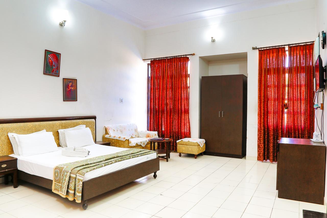 Gulmohar Sariska Resort Bairāt Екстериор снимка