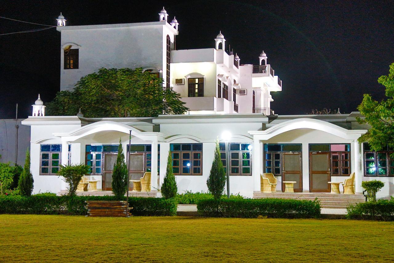 Gulmohar Sariska Resort Bairāt Екстериор снимка
