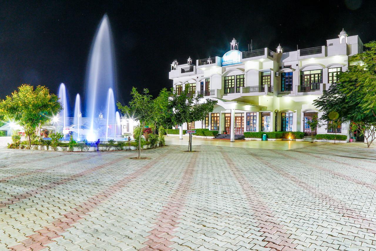 Gulmohar Sariska Resort Bairāt Екстериор снимка